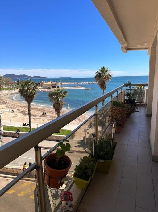Appartement Panoramique Sur Mer ツーロン エクステリア 写真