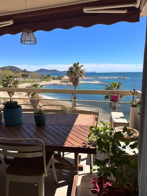 Appartement Panoramique Sur Mer ツーロン エクステリア 写真