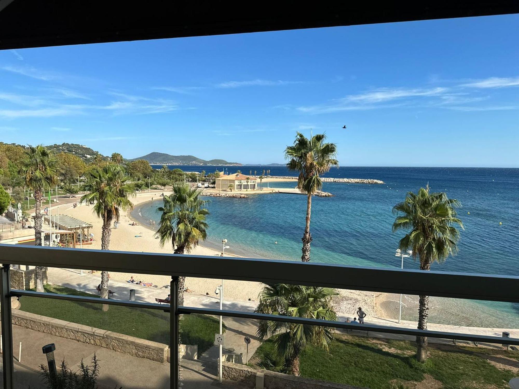 Appartement Panoramique Sur Mer ツーロン エクステリア 写真
